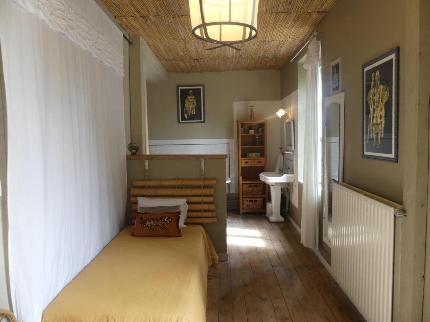 Prieure Saint-Louis Maison D'Hotes Floure Extérieur photo